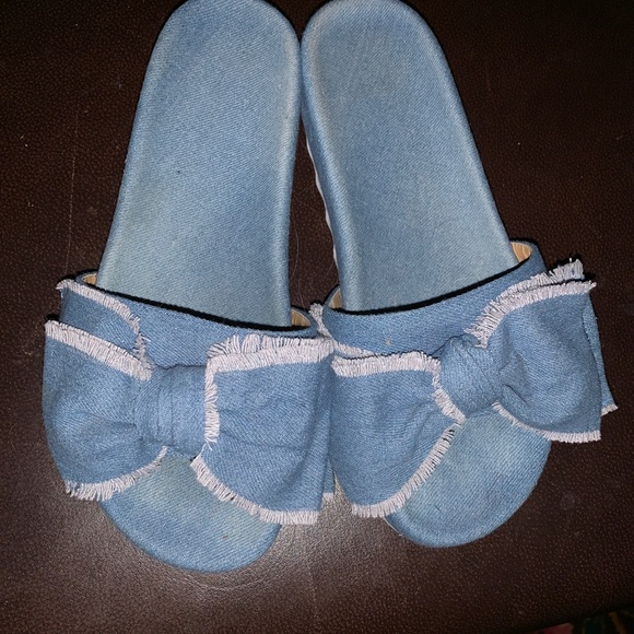 Denim bow flat form slide - Picture 1 of 8